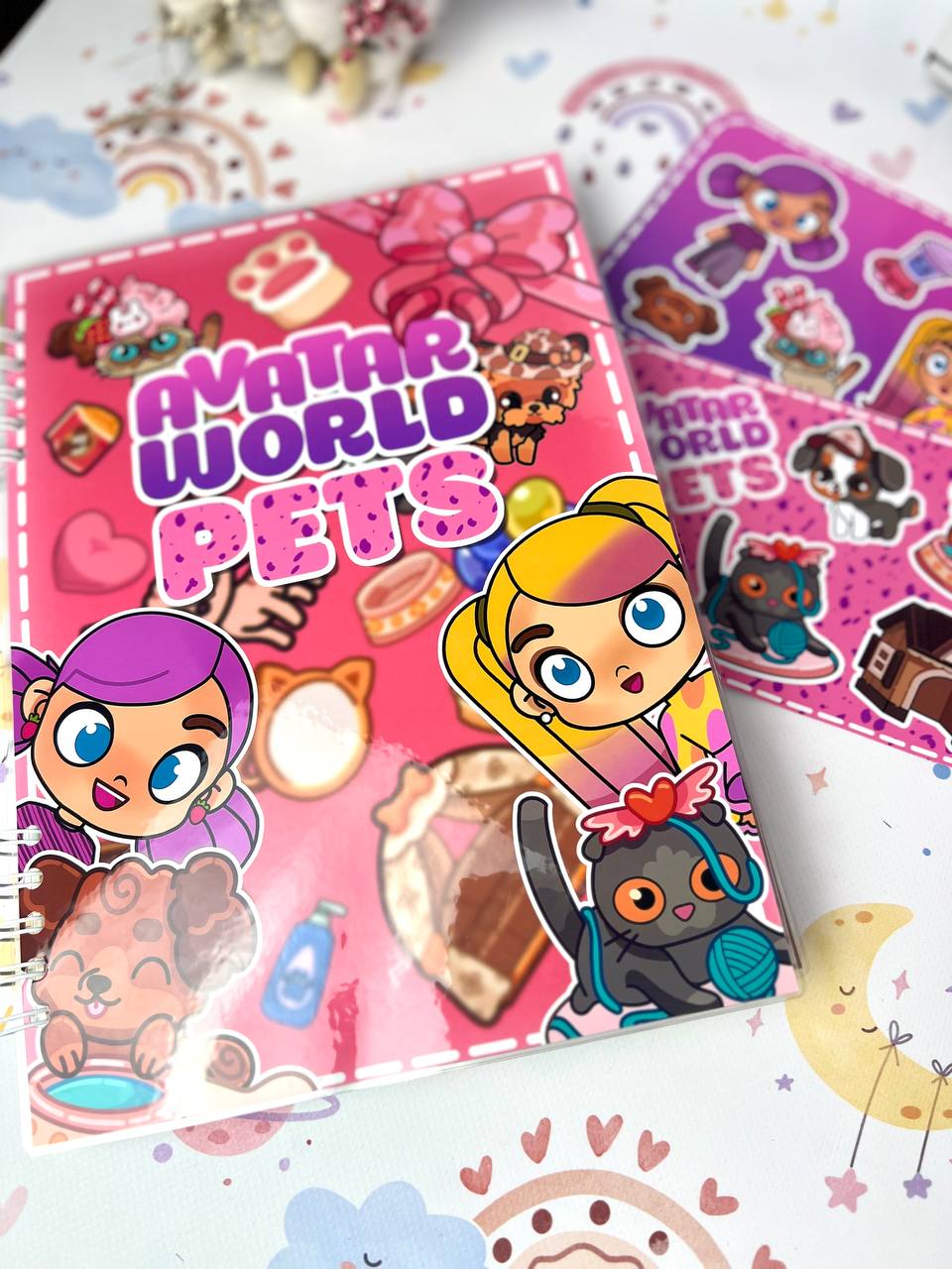 Libro Interactivo Avatar World Pets medida A4