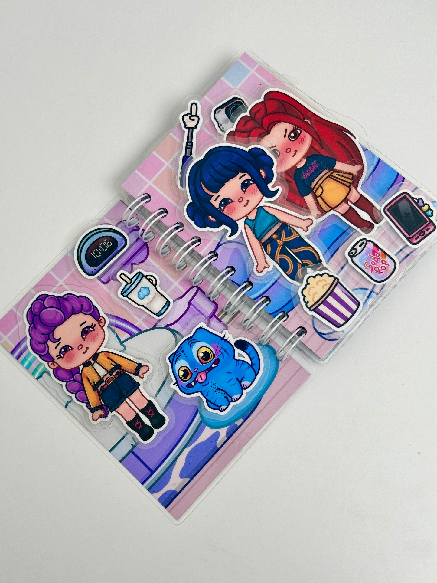 Libro interactivo Mini Kpop 3