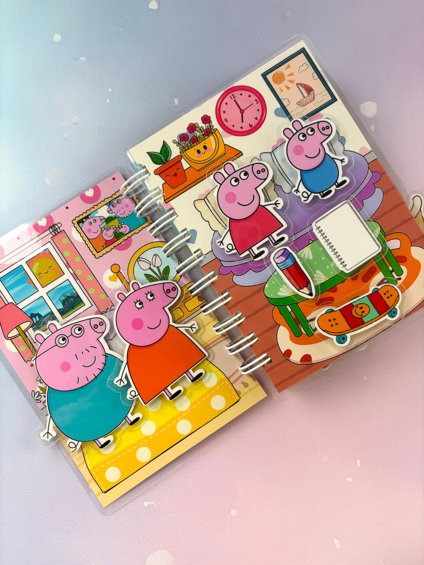 Libro Interactivo Peppa Pig A6 con Stickers y Velcro